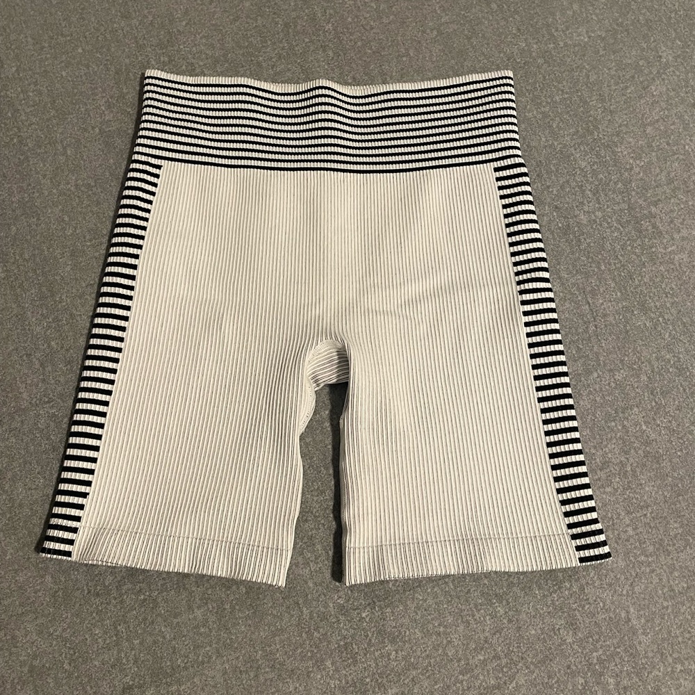 Athletic shorts